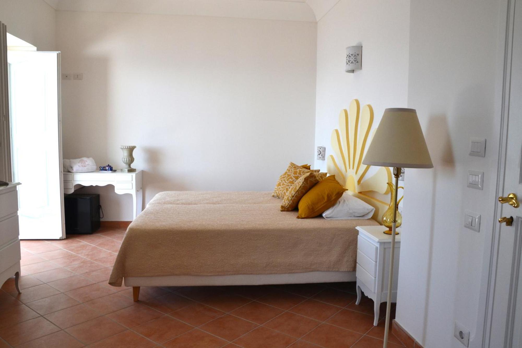 Villa Santa Chiara Positano Suites Room photo