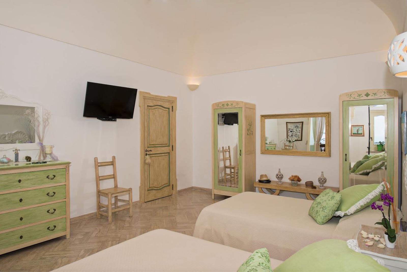 Villa Santa Chiara Positano Suites Exterior photo